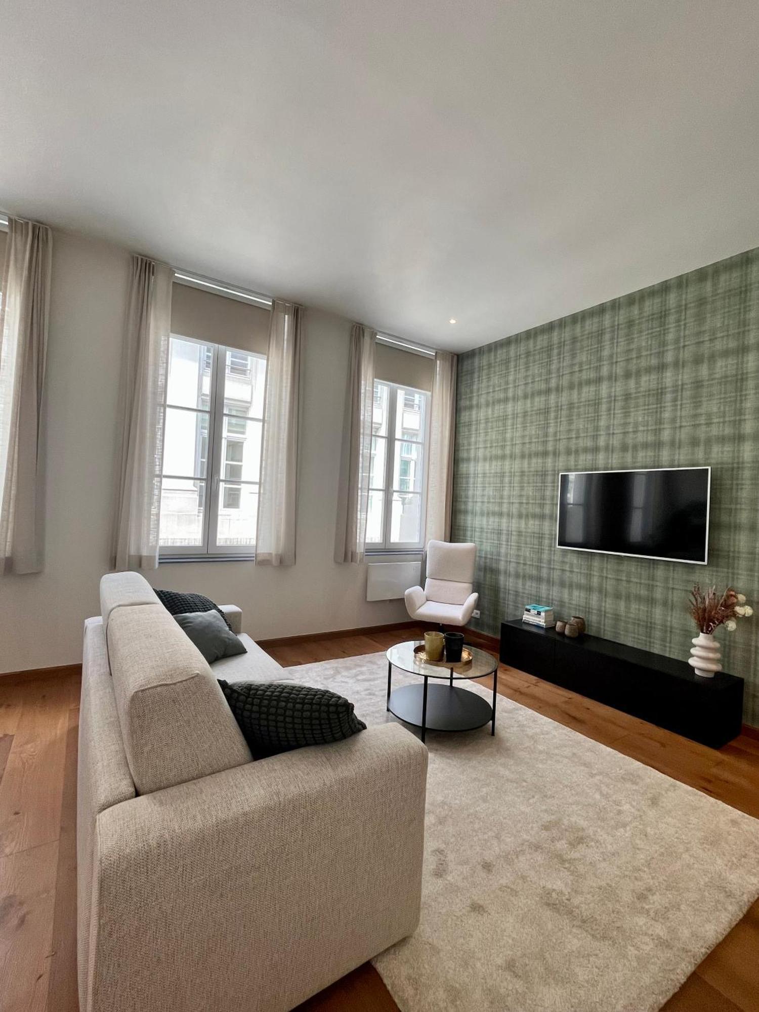 Appartement Stilias 4p *